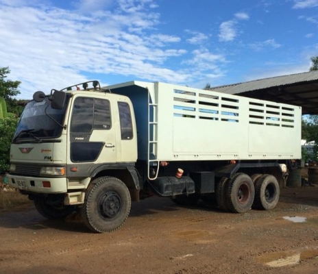 M3  240 แรง เครื่อง M 10 C  ปี 46  รถพร้อมใช้งาน  ราคา  965,000  บาท