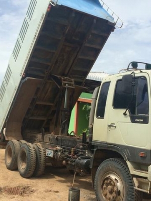 M3  240 แรง เครื่อง M 10 C  ปี 46  รถพร้อมใช้งาน  ราคา  965,000  บาท