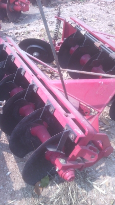 ผานรถไถผาน6ใบ22นิ้ว