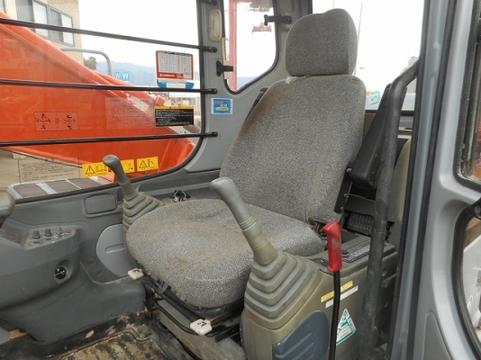 **ขาย** HITACHI EX200-5 สภาพสวยราคาถูก จากญี่ปุ่นแท้100\%  โทร 081-1463244,081-4673611(เจ๊สุ)