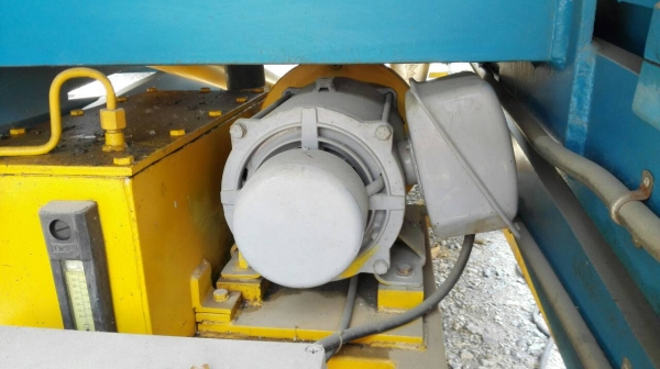 Sell>> X- Lift #‎เอ็กลิฟท์โดยสาร T.M.C. 500 kg. ยกสูง 5 เมตร. มอเตอร์ #‎Mitsubishi 3 HP. 220 V. รีโมทอุปกรณ์ครบ สภาพนางฟ้า 95\% เคลื่อนที่ได้อเนกประสงค์ งานมาตรฐานสากลส่งออกต่างประเทศ มาเทสก่อนได้!! Sell>> X- Lift #‎เอ็กลิฟท์โดยสาร T.M.C. 500 kg. ยกสูง 5 เมตร. มอเตอร์ #‎Mitsubishi 3 HP. 220 V. รีโมทอุปกรณ์ครบ สภาพนางฟ้า 95\% เคลื่อนที่ได้อเนกประสงค์ งานมาตรฐานสากลส่งออกต่างประเทศ มาเทสก่อนได้!!