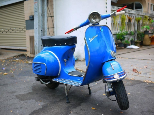 ขาย Vespa 64 อินเดีย หัว 59 พร้อมทะเบียนแท้โอนขนส่ง สีทำมาใหม่ไม่มีผุสภาพสวยมาก