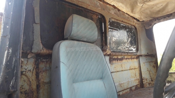 รถบรรทุกน้ำหัวยาว ขนาด 10 ล้อ ขนาด 160 แรงม้า จดทะเบียนปี 2546