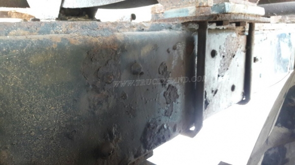 รถบรรทุกน้ำหัวยาว ขนาด 10 ล้อ ขนาด 160 แรงม้า จดทะเบียนปี 2546