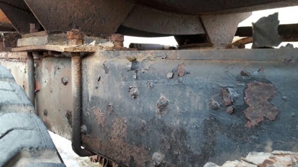 รถบรรทุกน้ำหัวยาว ขนาด 10 ล้อ ขนาด 160 แรงม้า จดทะเบียนปี 2546