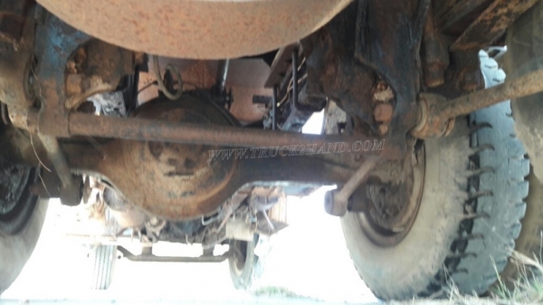 รถบรรทุกน้ำหัวยาว ขนาด 10 ล้อ ขนาด 160 แรงม้า จดทะเบียนปี 2546