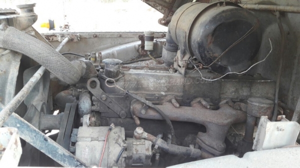 รถบรรทุกน้ำหัวยาว ขนาด 10 ล้อ ขนาด 160 แรงม้า จดทะเบียนปี 2546