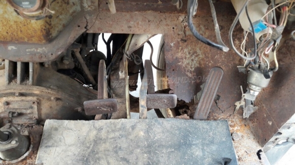 รถบรรทุกน้ำหัวยาว ขนาด 10 ล้อ ขนาด 160 แรงม้า จดทะเบียนปี 2546