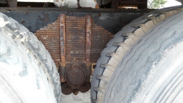 รถบรรทุกน้ำหัวยาว ขนาด 10 ล้อ ขนาด 160 แรงม้า จดทะเบียนปี 2546