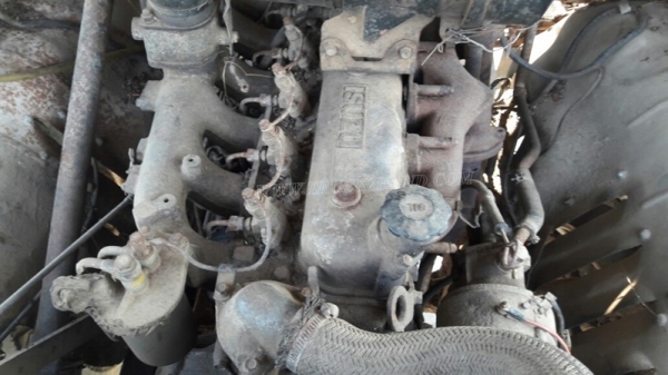 รถบรรทุกน้ำหัวยาว ขนาด 10 ล้อ ขนาด 160 แรงม้า จดทะเบียนปี 2546