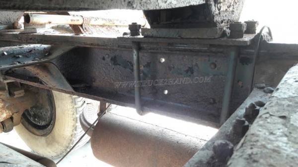 รถบรรทุกน้ำหัวยาว ขนาด 10 ล้อ ขนาด 160 แรงม้า จดทะเบียนปี 2546