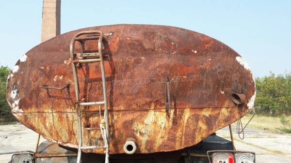 รถบรรทุกน้ำหัวยาว ขนาด 10 ล้อ ขนาด 160 แรงม้า จดทะเบียนปี 2546