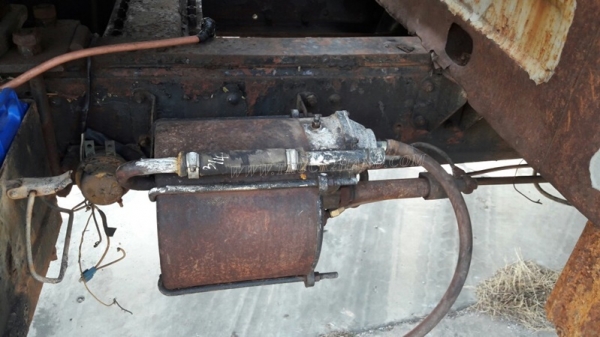 รถบรรทุกน้ำหัวยาว ขนาด 10 ล้อ ขนาด 160 แรงม้า จดทะเบียนปี 2546