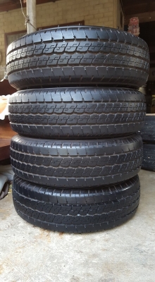 ขายยางเปล่าดันลอป ถอดป้ายแดง ปี 15 4 เส้น ราคาถูกๆ