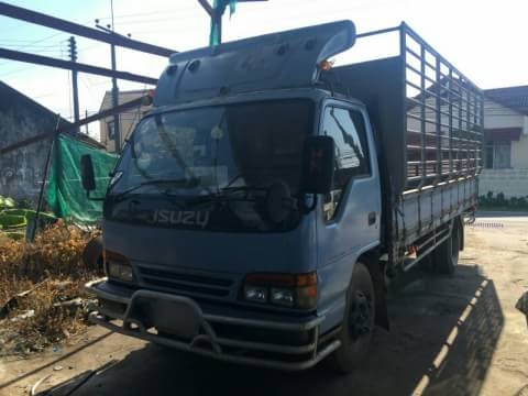 6 ล้ออีซูสุ  120  แรงม้าไม่ดั้ม   เดิมๆ  พร้อมใช้งาน  เล่มติดมือ.