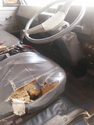 6ล้อดั้ม115แรงม้า  รถห้างแท้  พร้อมใช้งาน เล่มพร้อม