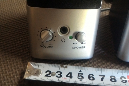 ลำโพงตั้งโต็ะ ยี่ห้อดังของเมริกา  BUFFALO มีชุดขยายเสียงให้ดังขึ้น .