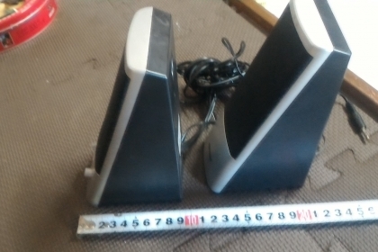 ลำโพงตั้งโต็ะ ยี่ห้อดังของเมริกา  BUFFALO มีชุดขยายเสียงให้ดังขึ้น .