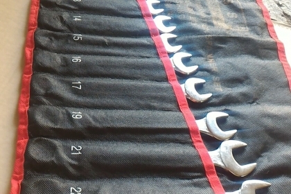 ชุดเครื่องมือประแจรวม (แหวน-ปากตาย) 14ชื้น ยี่ห้อ JSS เหมาะเอาติดรถติดบ้านไว้  ซองบรรจุเป็นช่องๆ