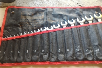 ชุดเครื่องมือประแจรวม (แหวน-ปากตาย) 14ชื้น ยี่ห้อ JSS เหมาะเอาติดรถติดบ้านไว้  ซองบรรจุเป็นช่องๆ