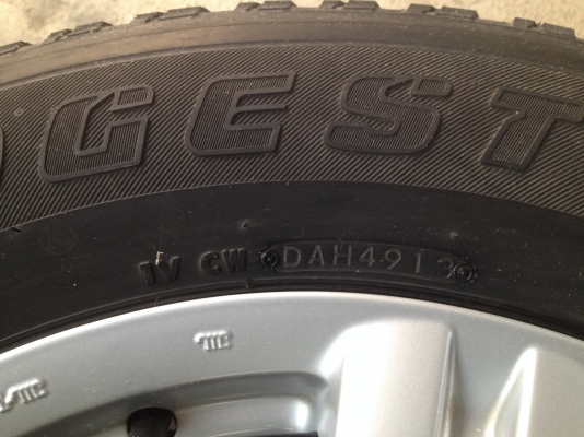 ขายล้อแม็กพร้อมยาง ISUZU MU-X ขอบ 17 สภาพใหม่พร้อมยาง Bridgestone 255/65R17 ยางปลายปี 13 ขายล้อแม็กพร้อมยาง ISUZU MU-X ขอบ 17 สภาพใหม่พร้อมยาง Bridgestone 255/65R17 ยางปลายปี 13
