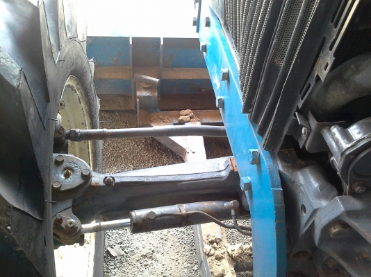 ขาย 6640 นิวฮอแลนดันหน้าหางสามไคเฮงหลีพร้อมเล่มทะเบืยนสภาพสวยพร้อมใช้