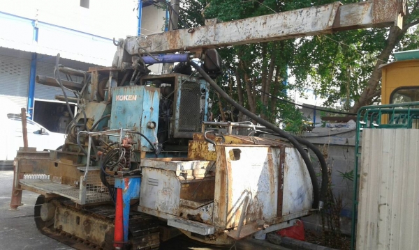 รถขุดเจาะสามารถนำไปดัดแปลงเจาะดินได้หลายแบบ รถเก่านอก ราคา 480,000 บาท