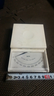 ตาชังของแบบละเอียด ยี่ห้อ TANITA จากญี่ปุ่น ชั่งได้สูงสุด 500 กรัม ความละเอียดที่ช่องละ 5 กรัม