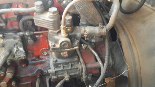 รถฮีโน่ 10 ล้อ หัวลาก เปอร์เฟีย FS270A - 260 แรงม้า. ปี 39    สนใจติดต่อ  081 - 6079515