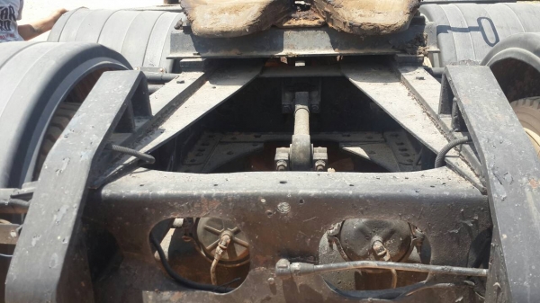 รถฮีโน่ 10 ล้อ หัวลาก เปอร์เฟีย FS270A - 260 แรงม้า. ปี 39    สนใจติดต่อ  081 - 6079515