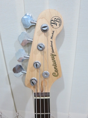 เบสไฟฟ้า 4 สาย Century ของใหม่ สีซันเบิร์ส ทรง Precision Bass ขายถูก