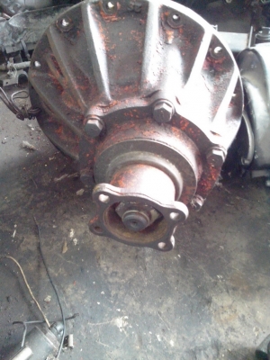 เฟืองท้าย อีซูซุแอลฟ์ 6 ล้อ ซีลเล็ก