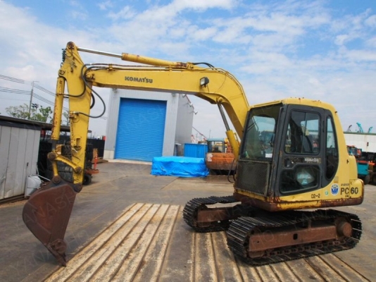 ขาย!! KOMATSU PC60-7 รถนอกแท้