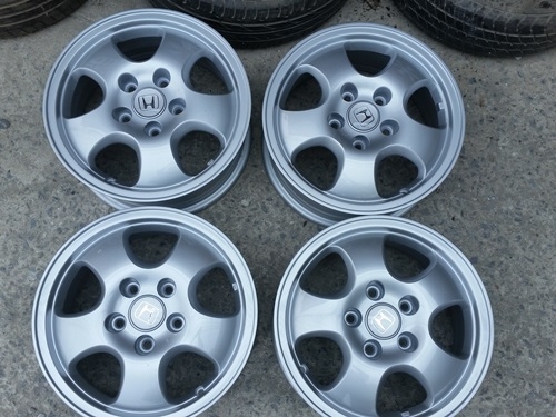 ขายล้อHONDA CRV ขอบ15  4 ล้อ