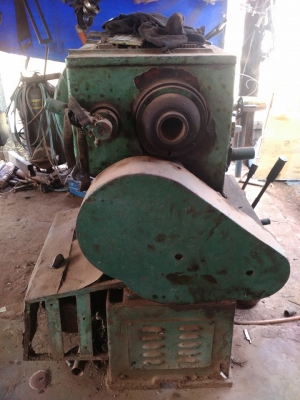 ขายแท่นกลึงขนาด 4 ฟุต กำลังไฟ 220 w สามารถใส่ 3 จับ  4 จับได้  แท่นกลึงถอดกลึงคอม้าได้ ราคา  65,000 บาท  ถ้าสนใจราคาสามารถต่อรองได้  ติดต่อ  (สมัย  088-5712073 , 087-8637056 )