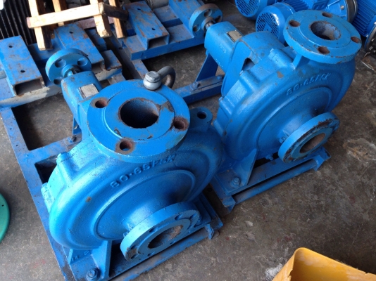 ( เหลือ 1 ตัวครับ )ขายหัวปั้มน้ำหอยโข่ง Ebara ใบพัดทองเหลือง ขนาด เข้า 3นิ้ว ออก 2.5นิ้ว 2ตัวครับ ราคาตัวละ 8000บาท สนใจโทร. 082-561-8028 / 085-177-2887 lineID: mananon2552