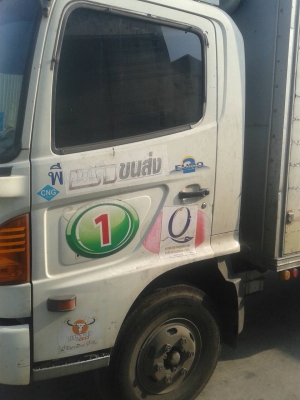 ขาย รถบรรทุกตู้แห้ง 6 ล้อ ฮีโน่ CNG ขาย 450,000 บาท