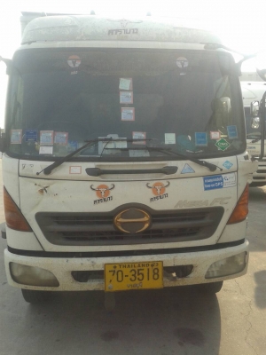 ขาย รถบรรทุกตู้แห้ง 6 ล้อ ฮีโน่ CNG ขาย 450,000 บาท