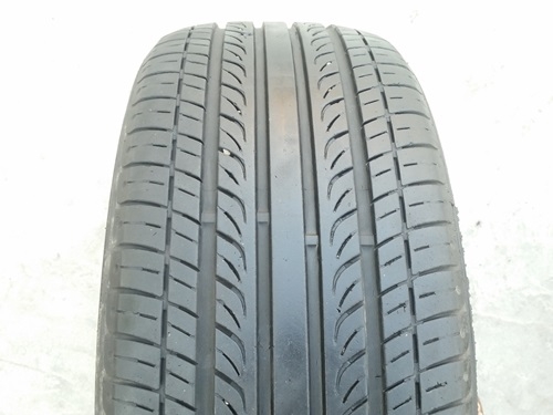 ขายยาง215/50/17 ปี 13 DEESTONE 4  เส้น