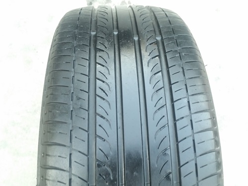 ขายยาง215/55/17 ปี 14 THUNDERER 4 เส้น ขายยาง215/55/17 ปี 14 THUNDERER 4 เส้น