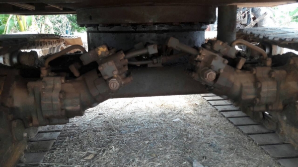 ขาย แบคโฮ KOMATSU PC60-1 เอกสารใบอินวอยซ์ สภาพสวยพร้อมใช้งาน ขาย แบคโฮ KOMATSU PC60-1 เอกสารใบอินวอยซ์ สภาพสวยพร้อมใช้งาน