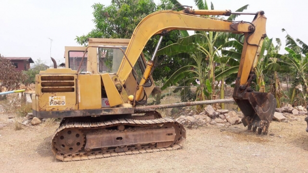 ขาย แบคโฮ KOMATSU PC60-1 เอกสารใบอินวอยซ์ สภาพสวยพร้อมใช้งาน