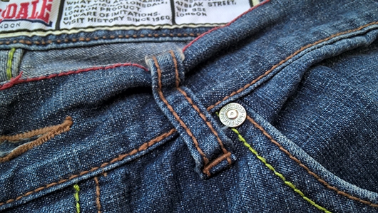 ยีนส์ Lonsdale ขาสั้น สกรีนก้นสวยงาม ยีนส์ Lonsdale ขาสั้น สกรีนก้นสวยงาม