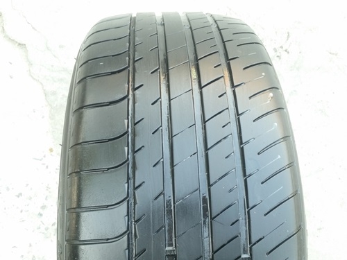 ขายยาง245/45/17 ปี 12  MICHERLIN 2  เส้น