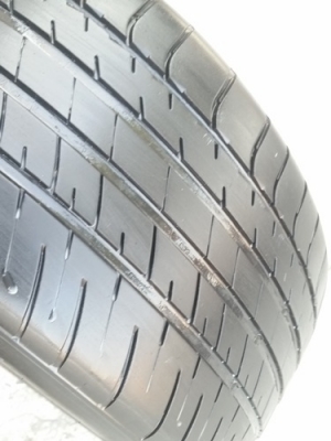 ขายยาง245/45/17 ปี 12  MICHERLIN 2  เส้น