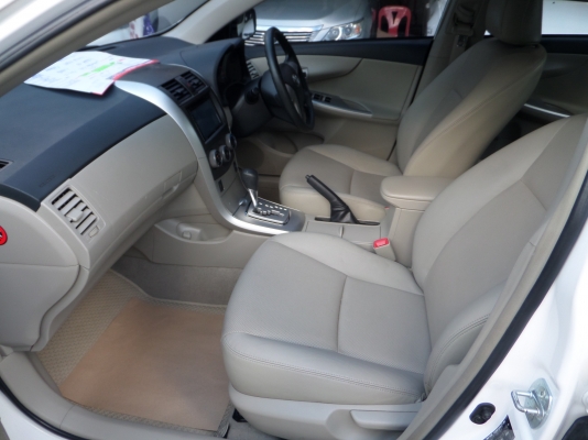 TOYOTA ALTIS 1.6E ปี 2013