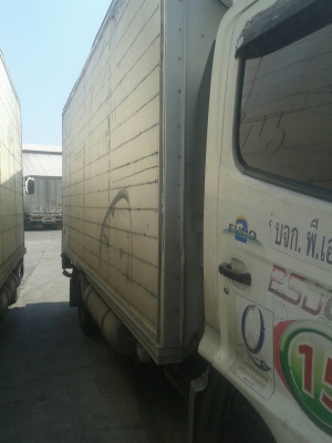 ขาย รถ 6 ล้อ ตู้แห้ง CNG ขาย 450,000 บาท