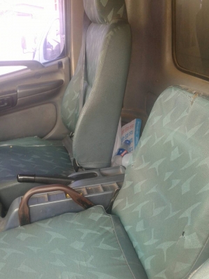 ขาย รถ 6 ล้อ ตู้แห้ง CNG ขาย 450,000 บาท