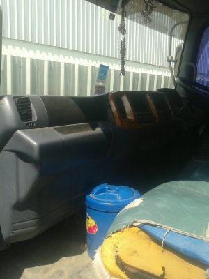 ขาย รถ 6 ล้อ ตู้แห้ง CNG ขาย 450,000 บาท