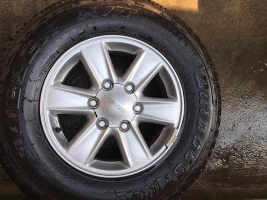 ขายล้อแม็ก ISUZU ขอบ16 ชุดละ 7,000 บาท ขายล้อแม็ก ISUZU ขอบ16 ชุดละ 7,000 บาท